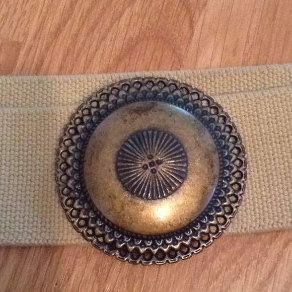 💙Vintage 'Morion East' tan elastic fabric belt​ - Picture 2 of 5